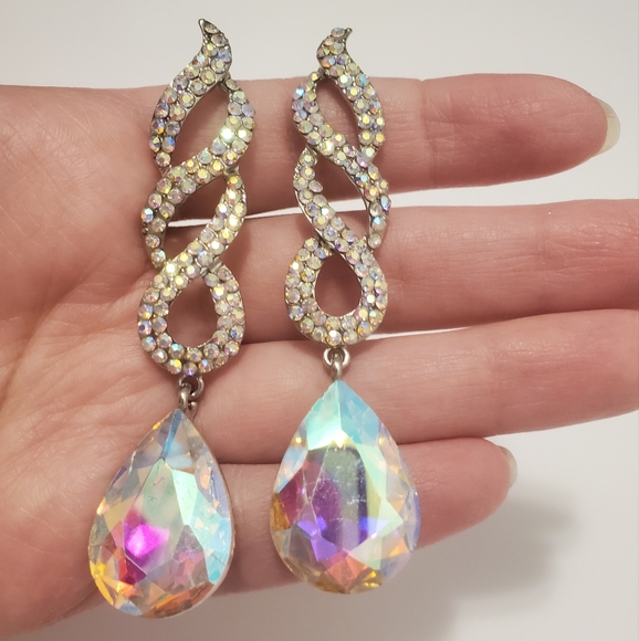 Beautiful Vintage Aurora Borelis Earrings, Rhinestones Earrings, Vintage Jewelry - Picture 5 of 7